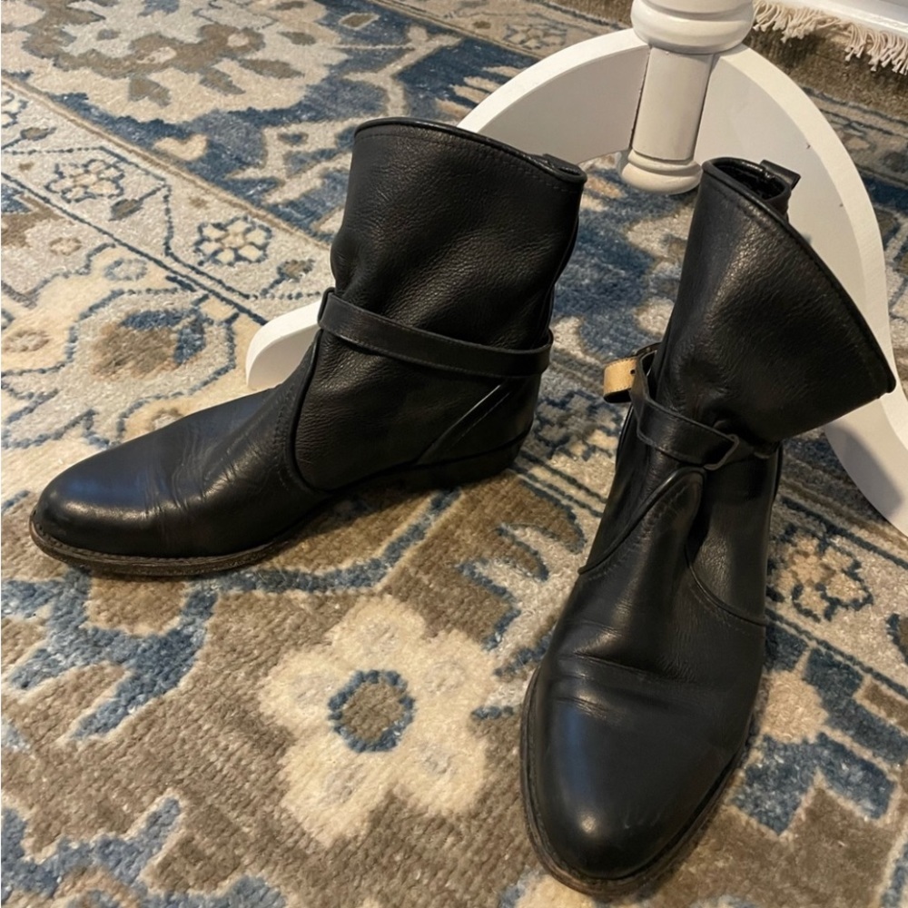 Frye Dorado slouch short pull on ankle boots